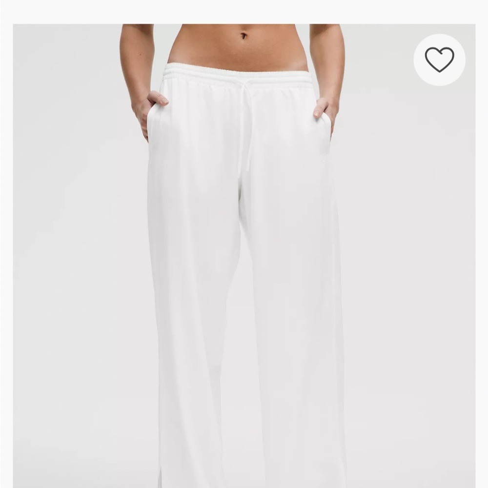 Lululemon Court Rival Wide Leg Track Pant New with tag
